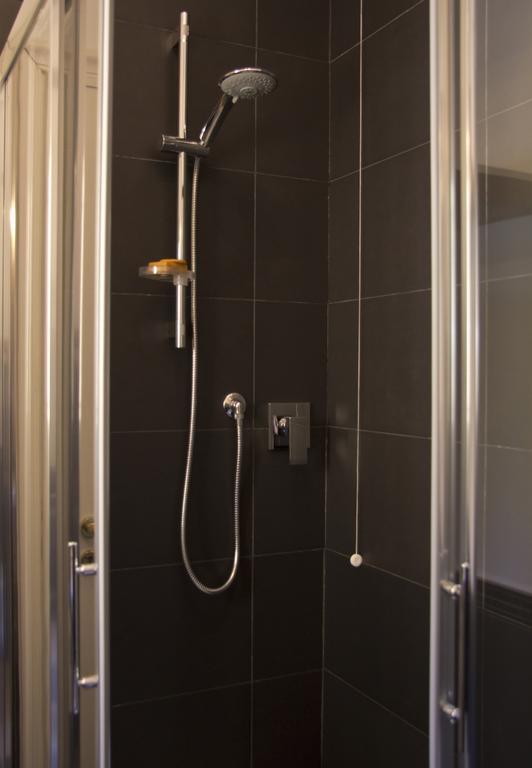 Laxmi Guesthouse B&B Genua Zewnętrze zdjęcie