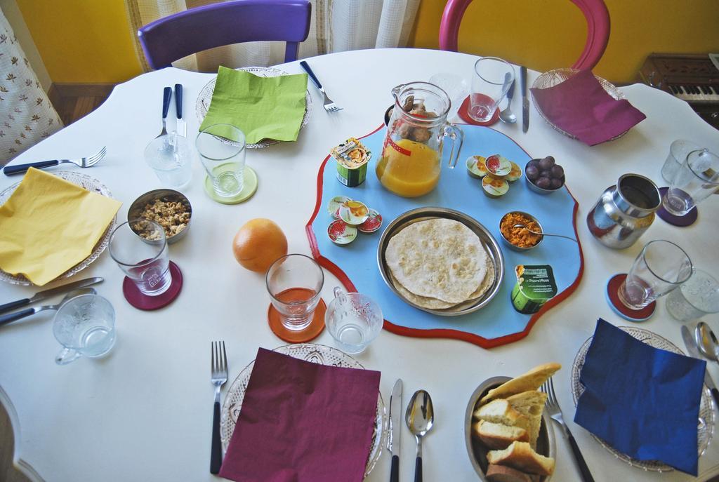 Laxmi Guesthouse B&B Genua Zewnętrze zdjęcie